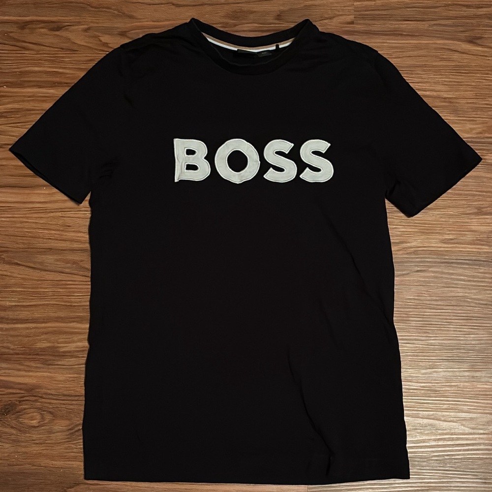 HUGO BOSS T-shirt